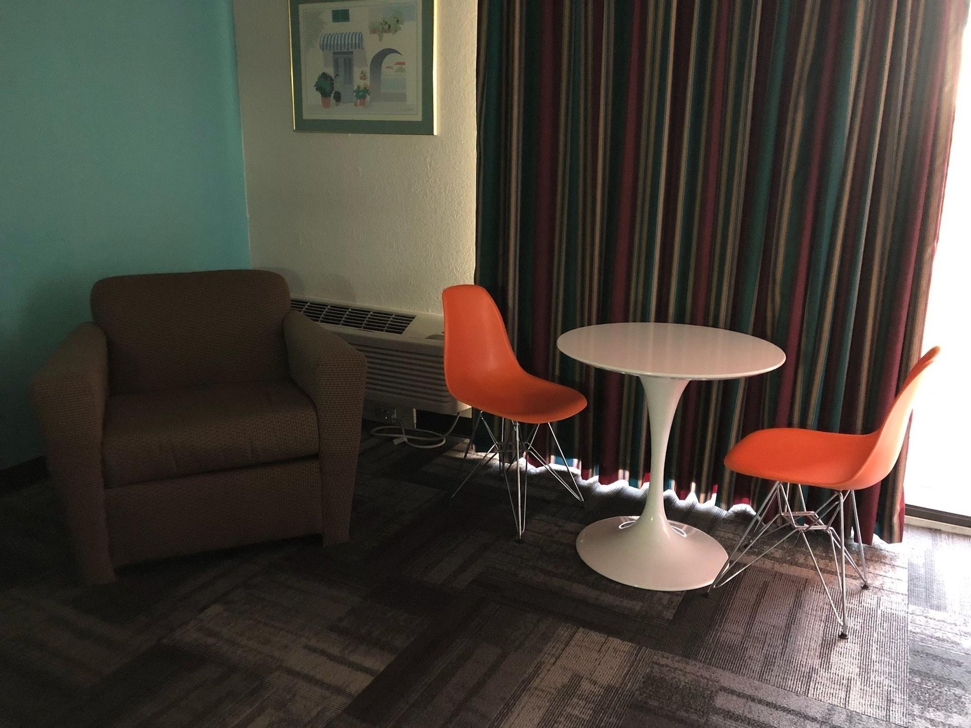 Howard Johnson By Wyndham Winter Haven Fl Екстериор снимка