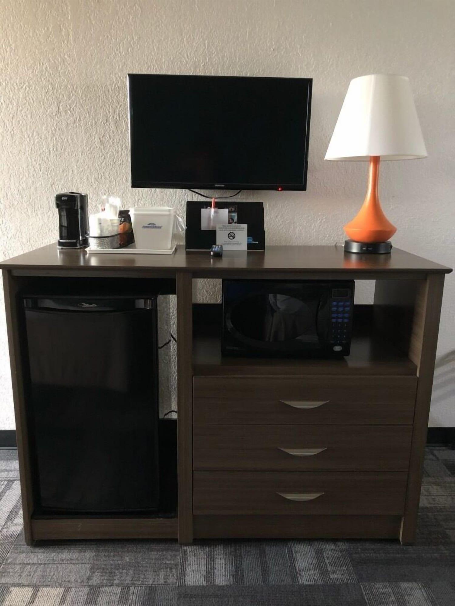 Howard Johnson By Wyndham Winter Haven Fl Екстериор снимка