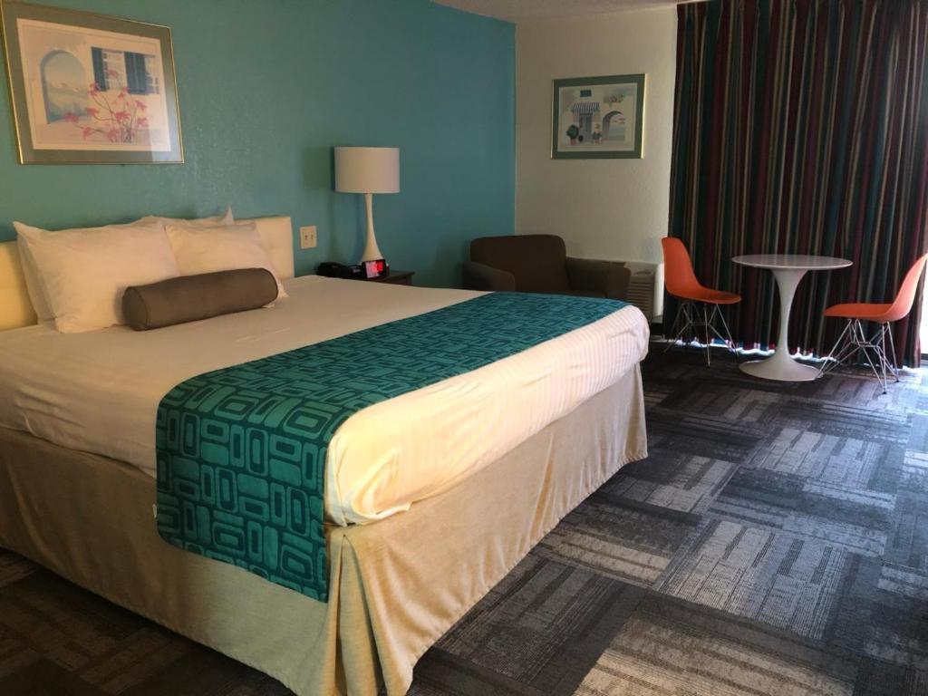 Howard Johnson By Wyndham Winter Haven Fl Екстериор снимка
